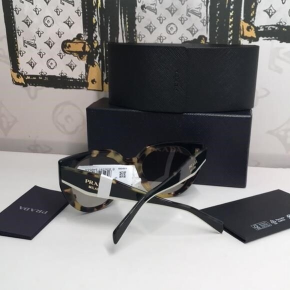 New Authentic Prada Cat Eye Sunglasses PR 14WS – Tortoise & Powder Frame - Picture 13 of 13